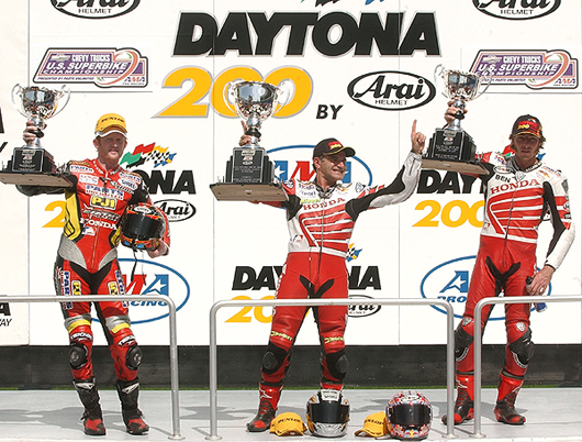 2003 Dayona 200 podium photo