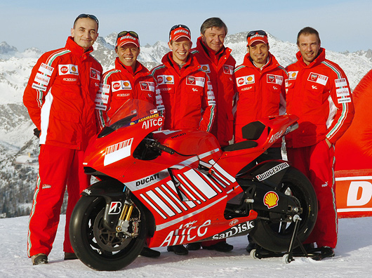 Ducati Desmosedici GP7 premier
