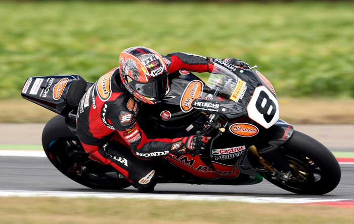 Ryuichi Kiyonari action picture