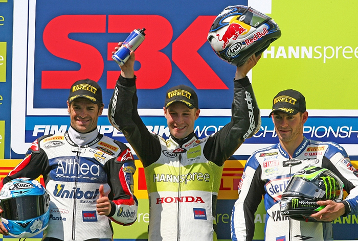 Jonthan Rea_Carlos Checa_Cal Crutchlow podium Nurburging