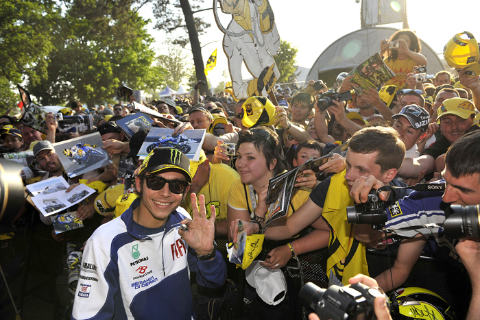 Valentino Rossi leaves Yamaha