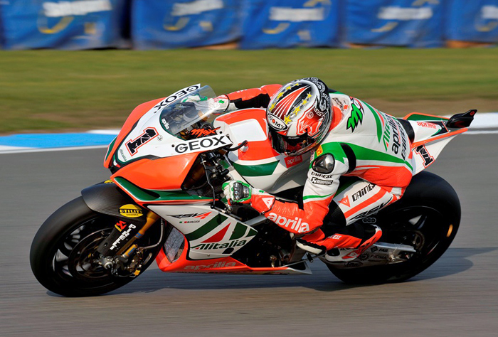 Max Biaggi Aprilia Donnington photo