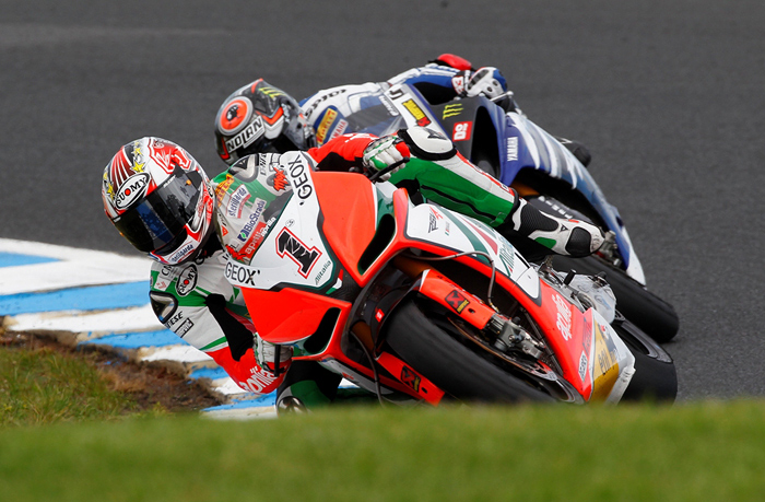 Max Biaggi, Marco Mlandri, Phillip Island World Superbike 2011 photo