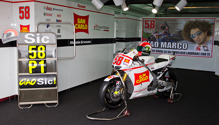 Marco Simoncelli Bike valencia garage pits