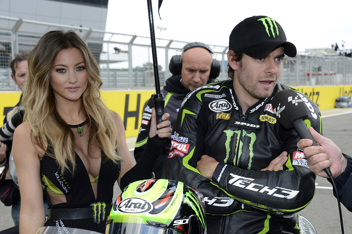 Cal Crutch, beautiful Yamaha grid girl