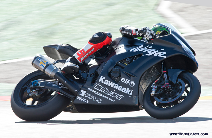 Tom Sykes Aragon World Superbike test photo