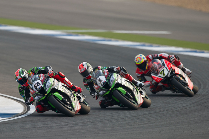 Sykes Rea Davies SBK race action photo