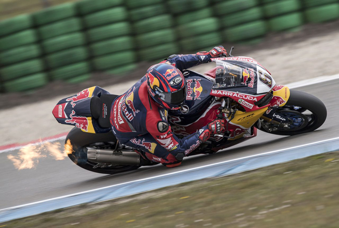 Stephan Bradl action photo world superbike Honda Imola