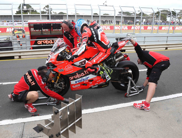 World Superbike pit sttop Phillip island