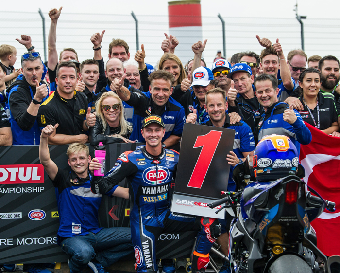 Michaerl Van der mark yamaha win donnington park 2018