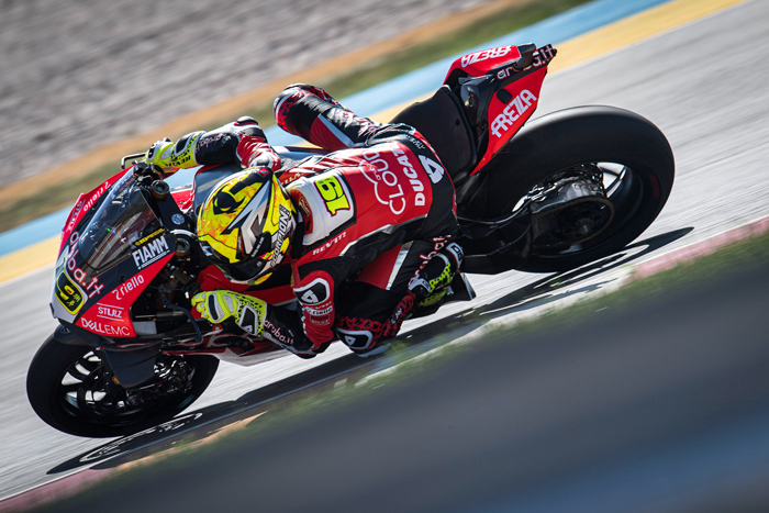 Alvera Bautist rqce action photo ducati 2120 WSBK