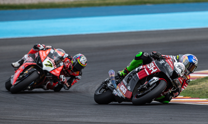 San_Juan_WorldSBK_2019_Race2_Razgatlioglu-Davies