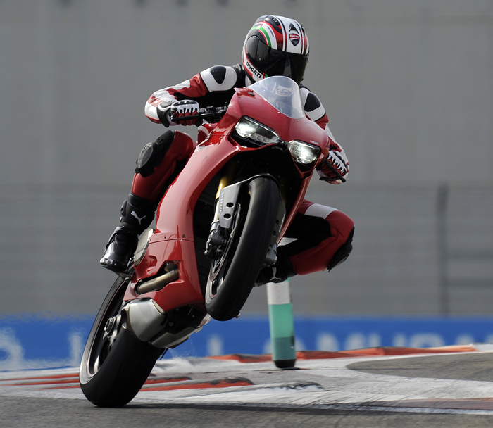 Ducati 1199 Panigale track test
