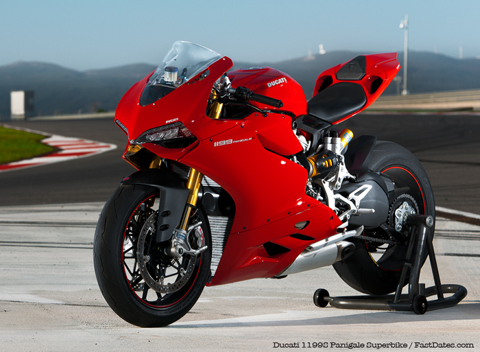 Ducati 199 TriColore