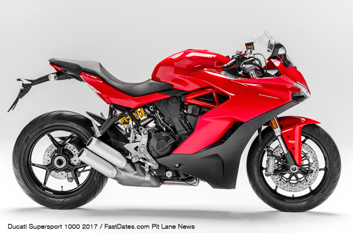 Ducati 2017 Supersport photo