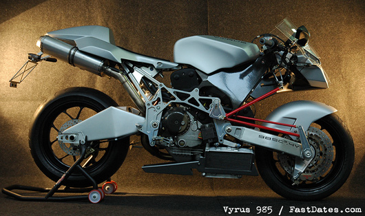Vyrus 985 Ducati Superbike