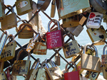 Notre dame bridge pad locks