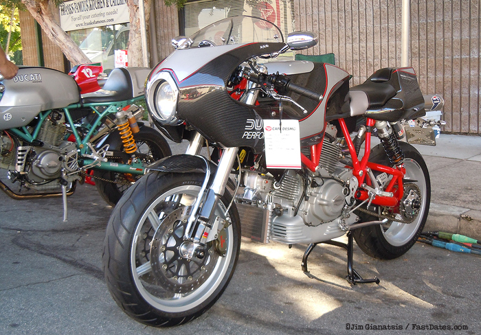 Pro Italia Cafe Desmo photo pictures