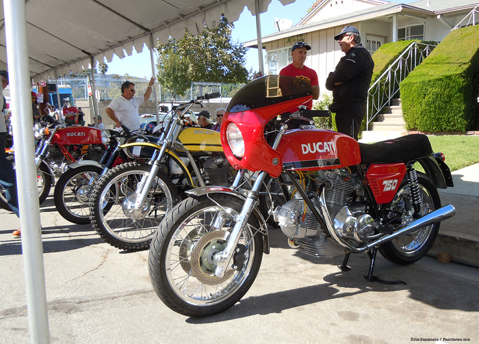 Pro Italia Cafe Desmo photo pictures