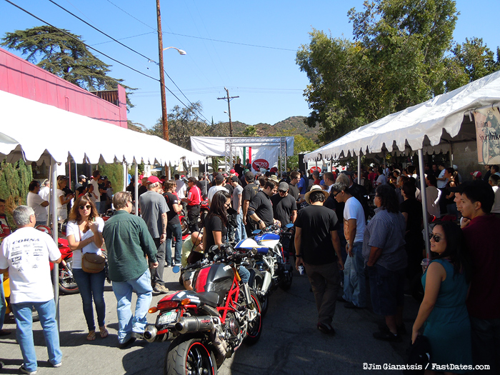 Pro Italia Cafe Desmo photo pictures